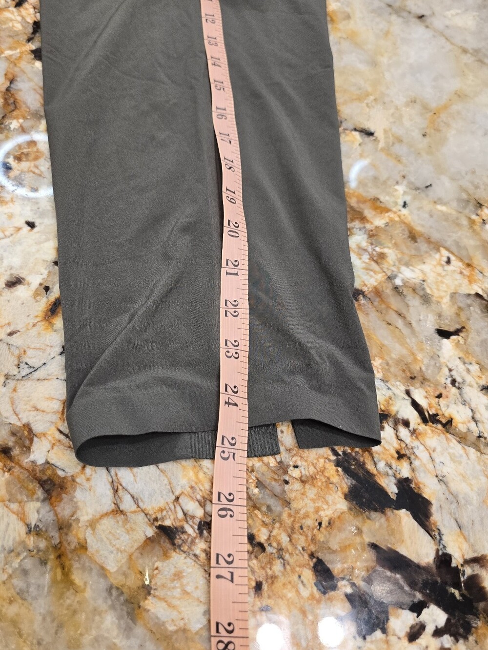 Athleta Brooklyn Mid Rise Tapered Ankle Pant In Jungle Green 6P - Picture 8 of 8
